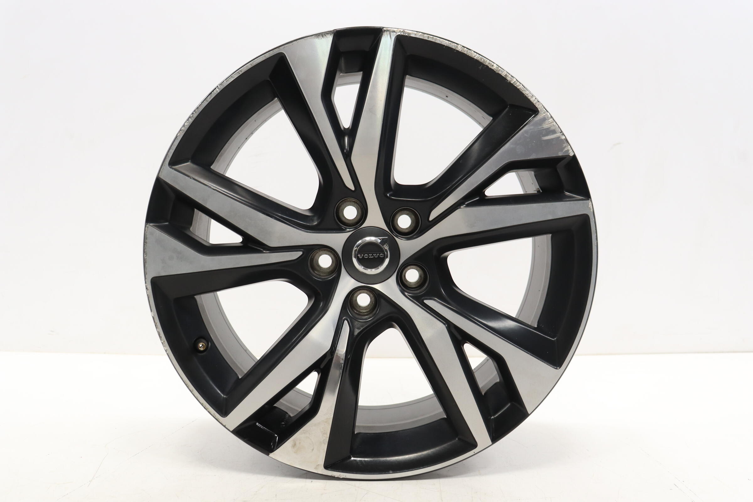 【Sol148】 2019- 2025 VOLVO S60 R-DESIGN WHEEL RIM ALLOY 18X8J ET42 65.1